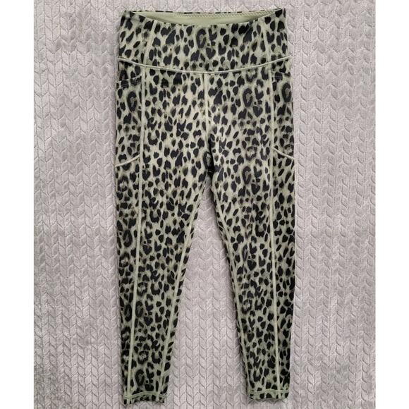 Victorias Secret Incredible Essential Women's 10 Green Leopard Print Leggings